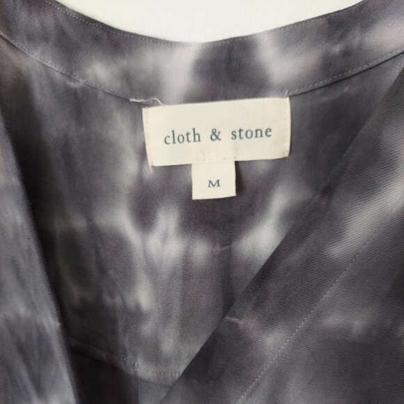 Cloth and Stone Anthropologie Gray Tie Dye Print Drawstring Tie Romper Size M - Picture 2 of 11